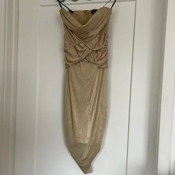 Bebe Dresses | Gorgeous Gold Bebe Strapless Butt Accentuating Dress | Color: Gold | Size: Xxs | 1keriyani's Closet